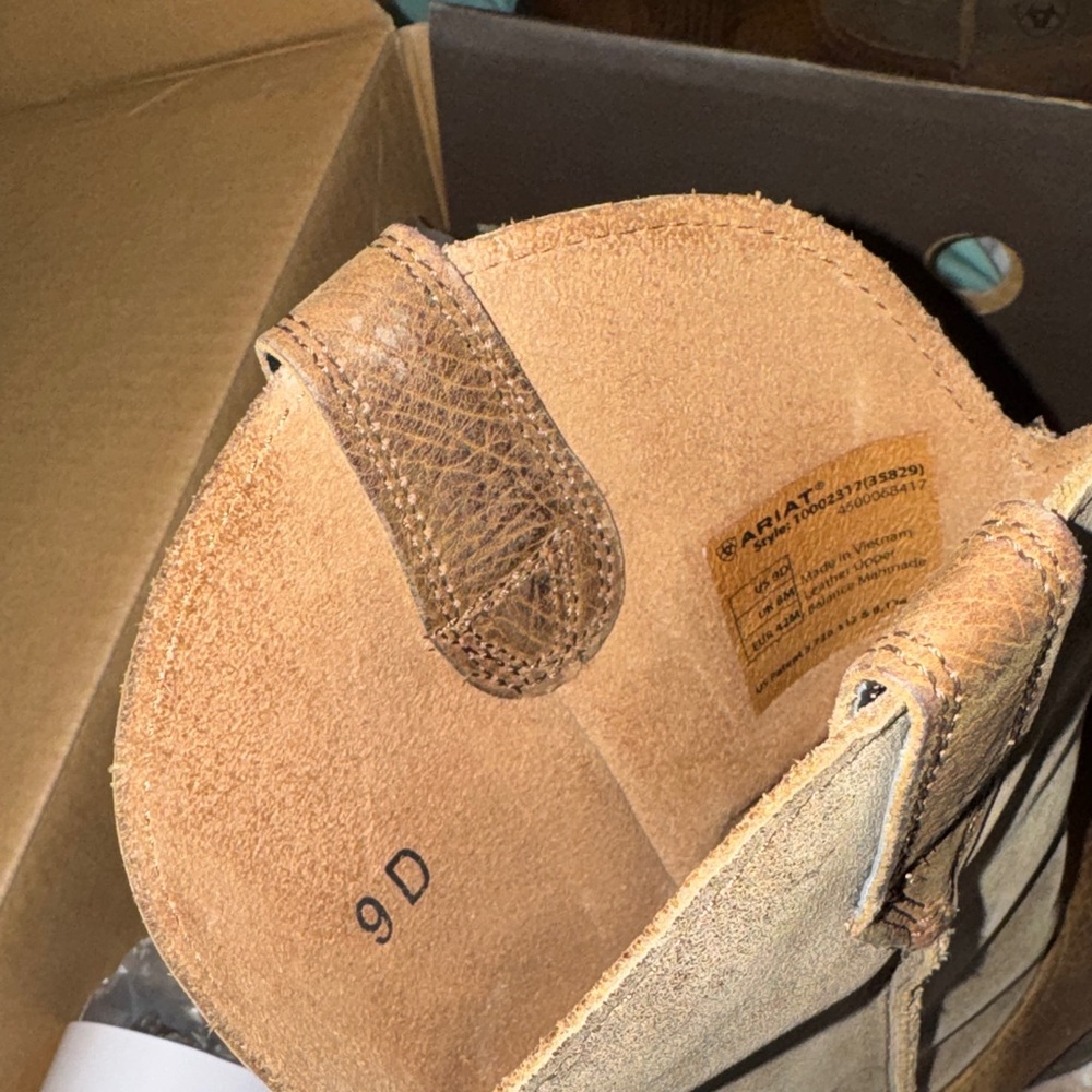 Ariat Men's Rambler Boots - Earth Brown Bomber - Picture 9 of 11